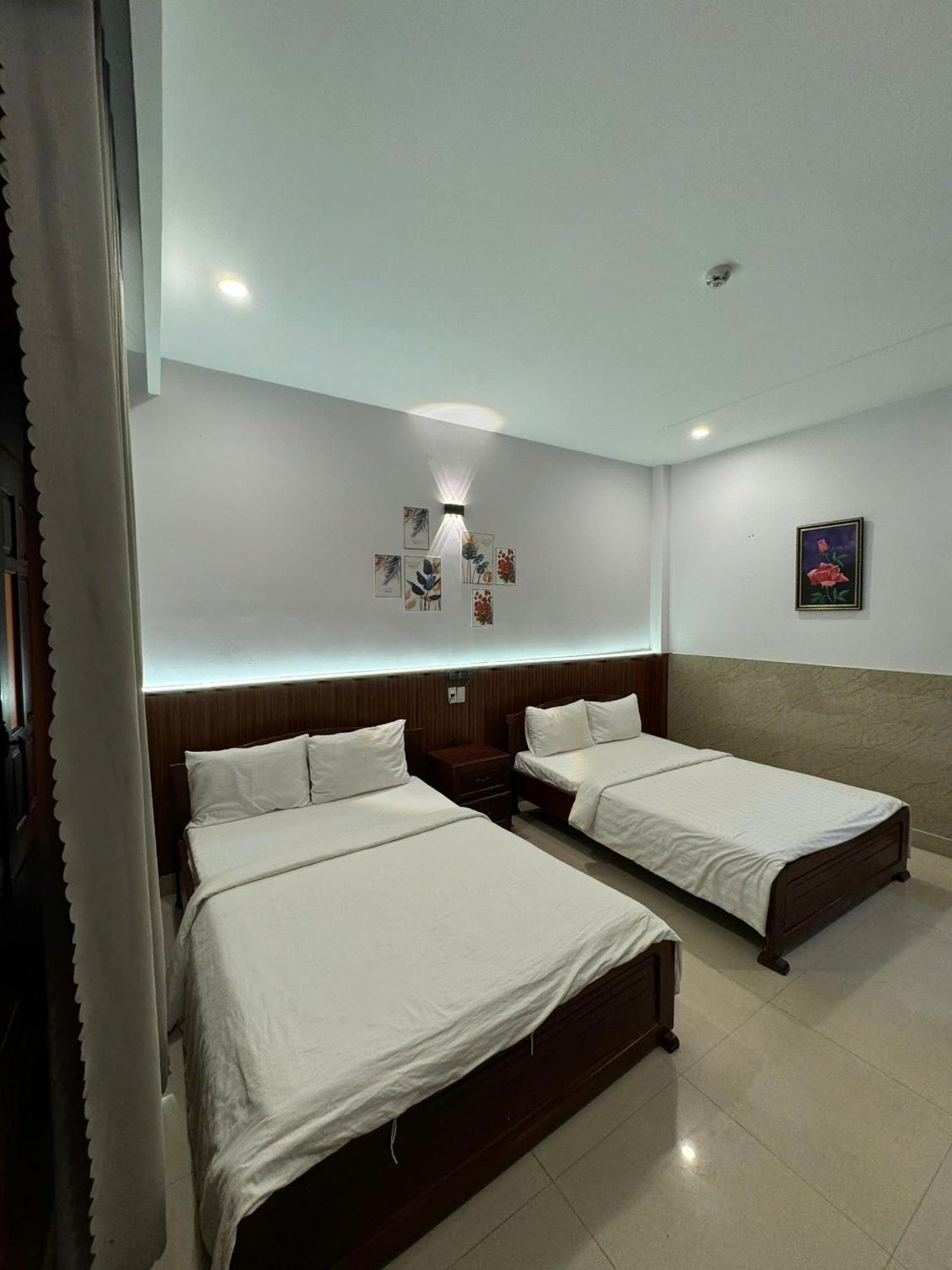 Thanh Thu 1 Hotel Kon Tum Eksteriør billede